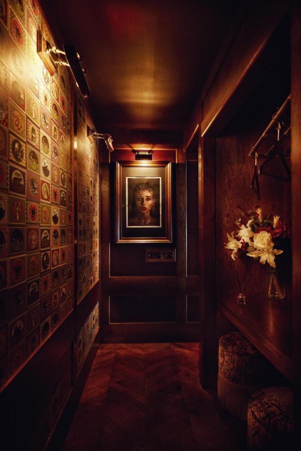 House Of Gods Royal Mile Hotel Edimburgo Exterior foto
