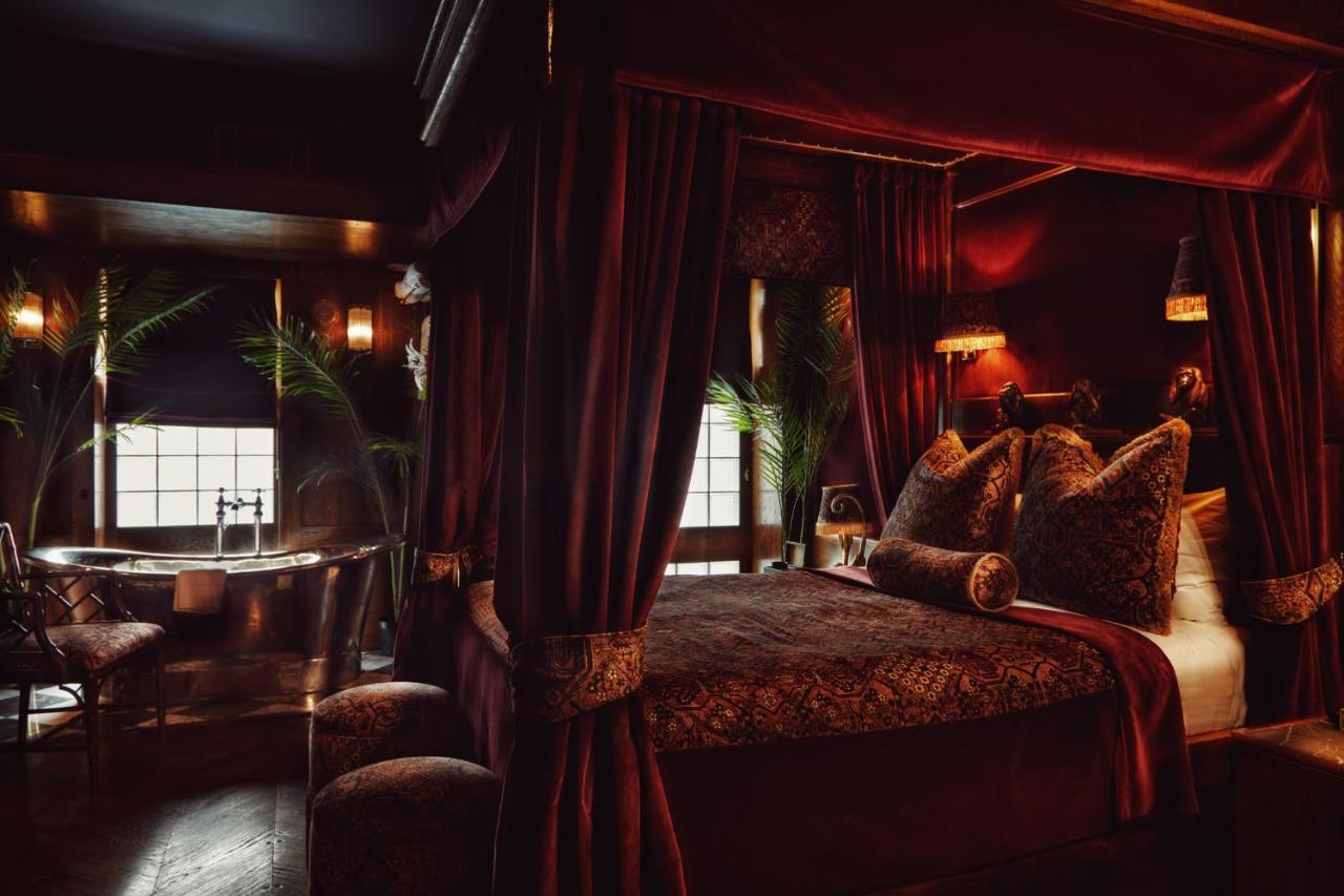 House Of Gods Royal Mile Hotel Edimburgo Exterior foto